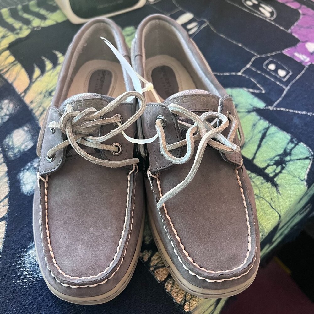 Women's Gray Leather Sperry Boat Shoes